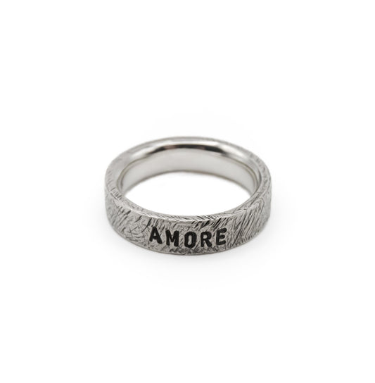 Amore — Ring M