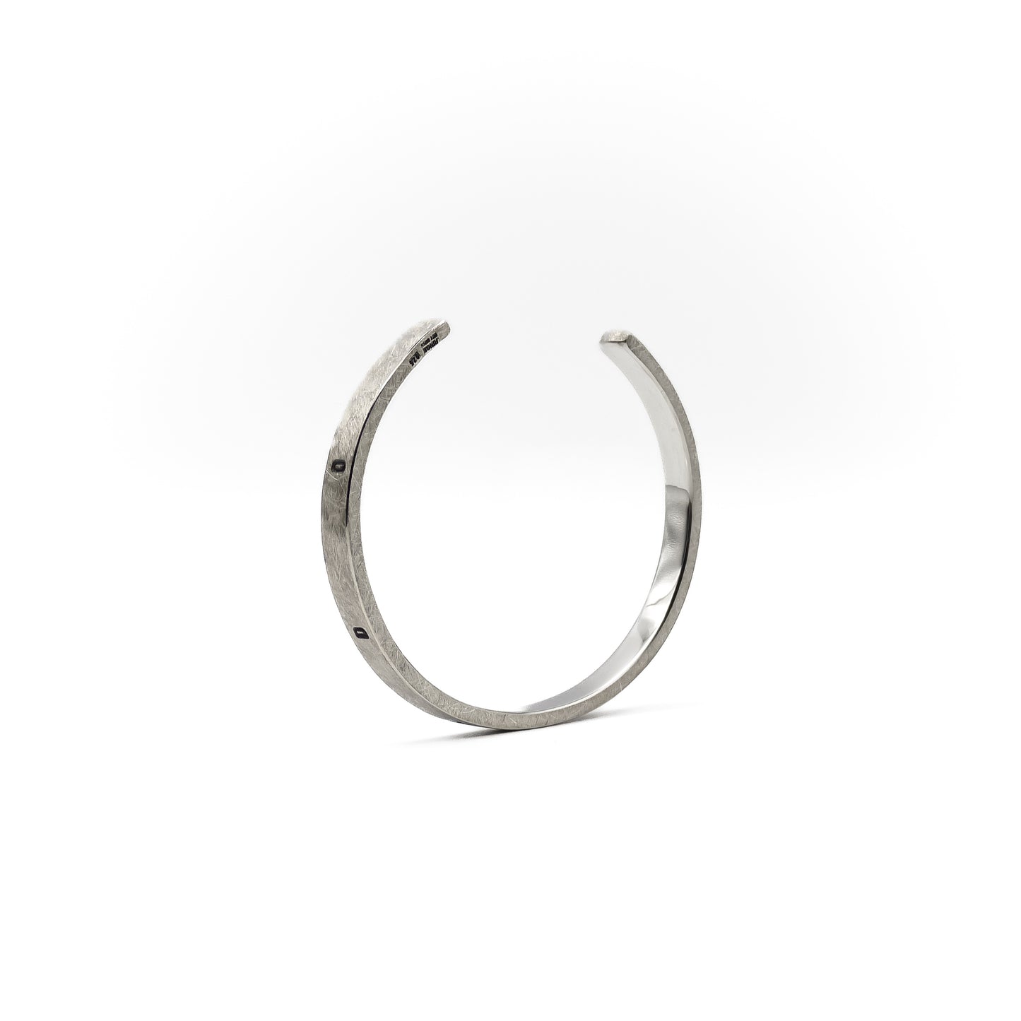 Weirdo – Armreif M